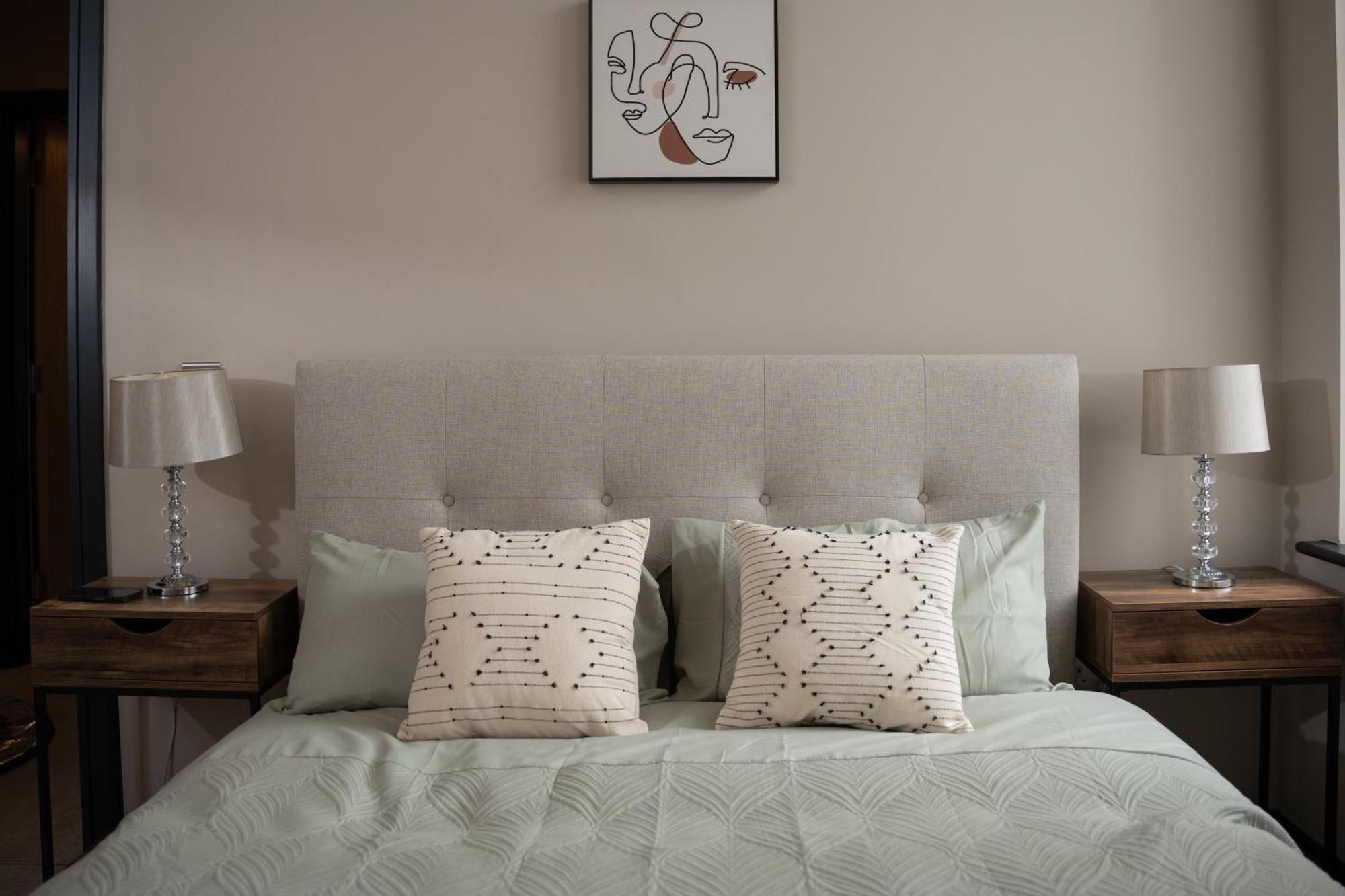 Gibson Manor Apartments Уолласи Номер фото