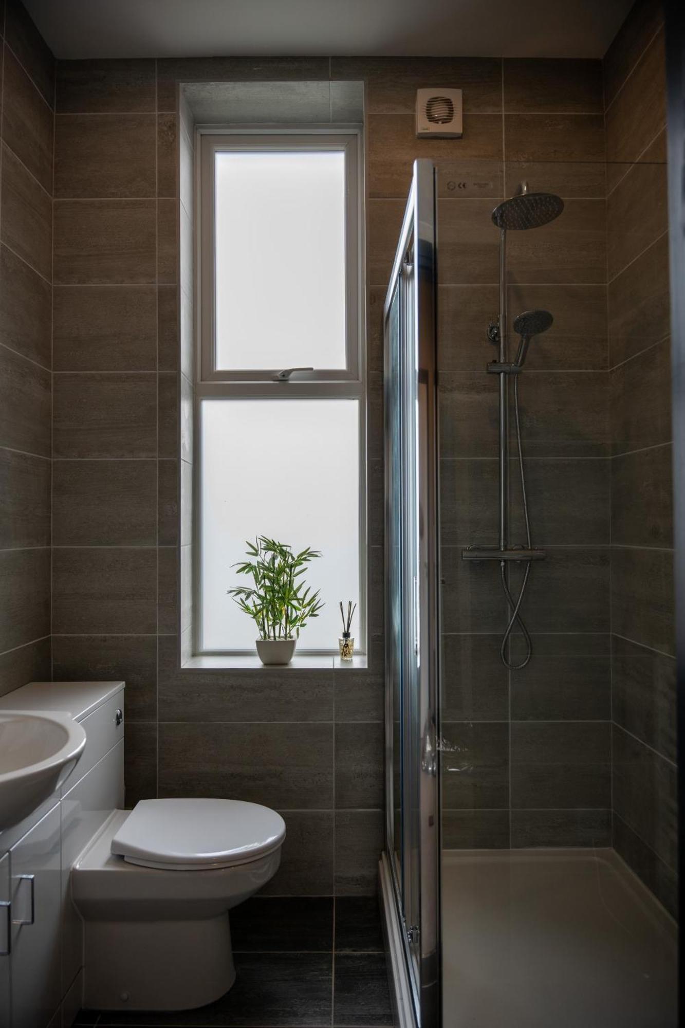 Gibson Manor Apartments Уолласи Номер фото